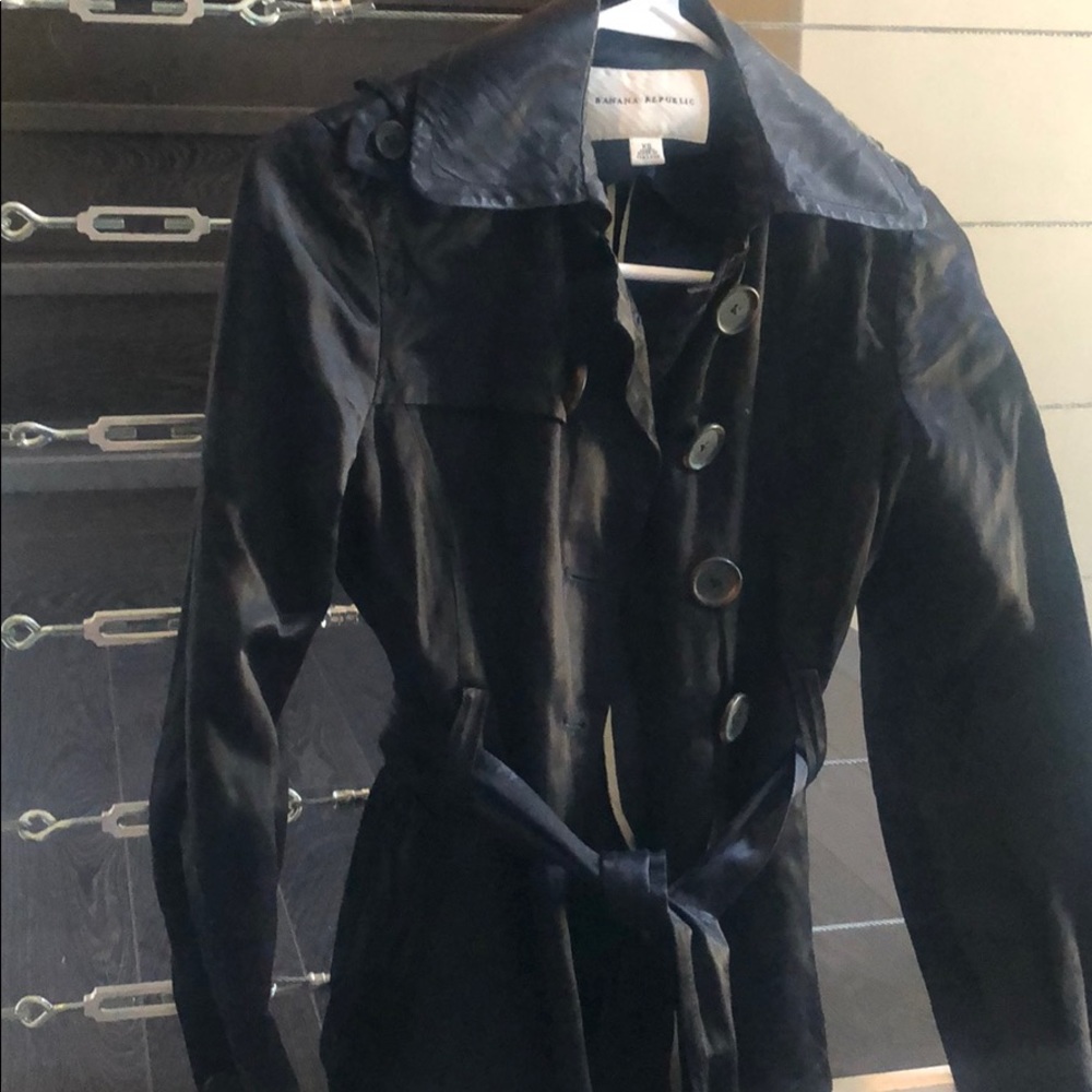Black/navy blazer with belt